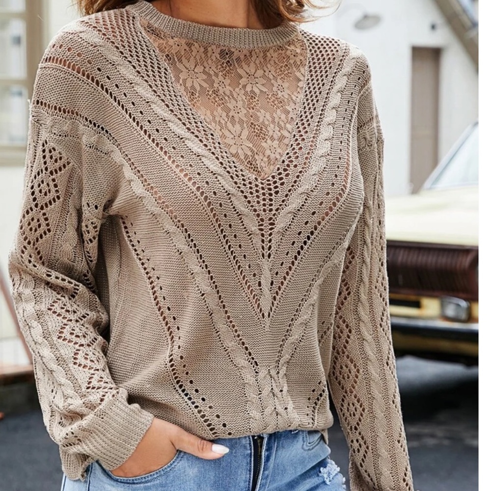 Cozy Floral Lace oversized Sweater Top - Picture 10 of 11